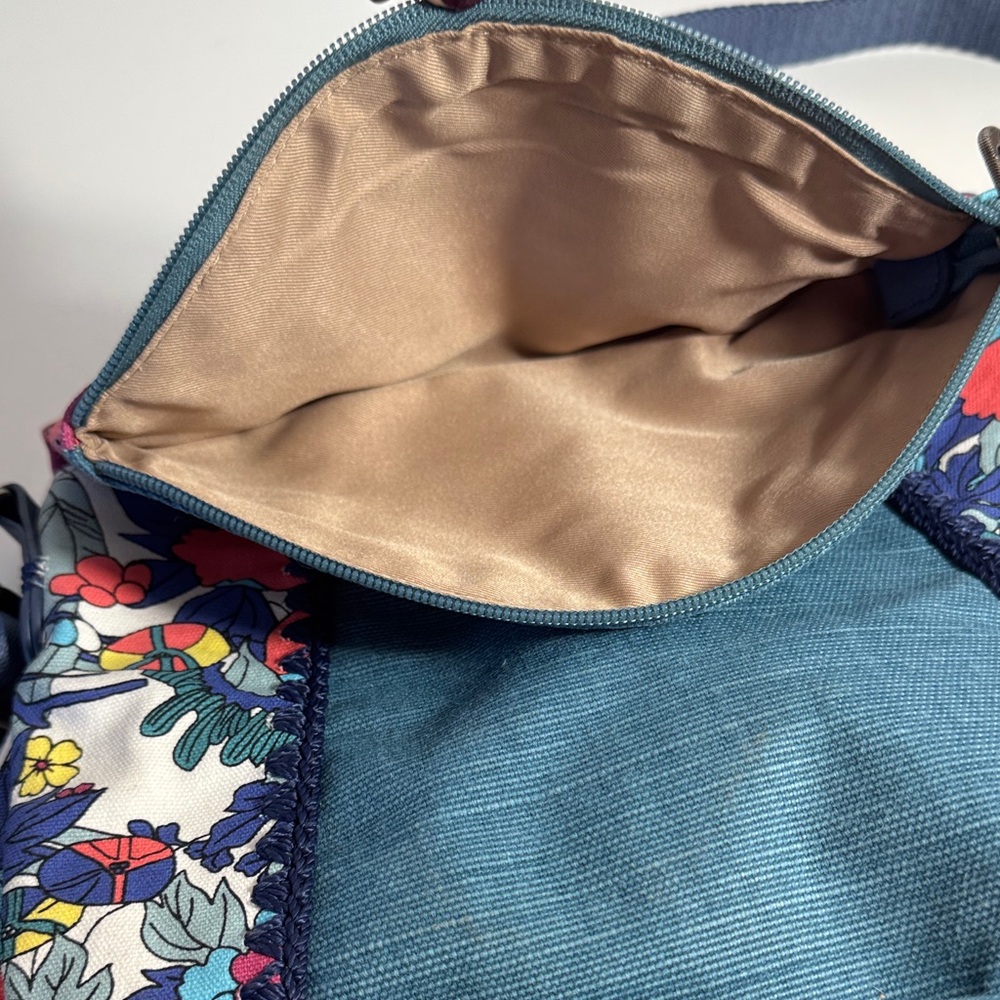 Sakroots Artist Circle Foldover Crossbody - Lake Flower Power - Picture 5 of 11
